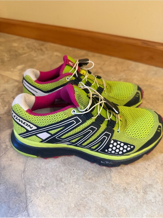 Salomon Shoes - Salomon Women's Trail Runners in Lime Green and Pink